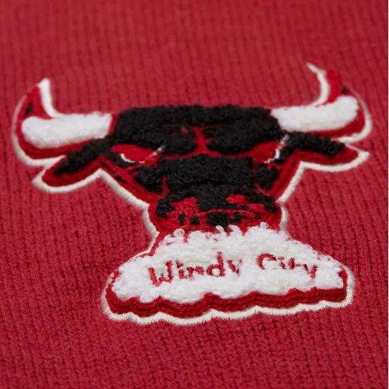 Chicago Bulls Mitchell & Ness Throw It Back Vintage Sweater Chicago Bulls Mitchell & Ness Throw It Back Vintage Sweater