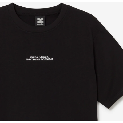 Kaotiko Regular Pizza Makes Anything Black T-Shirt Μαύρο