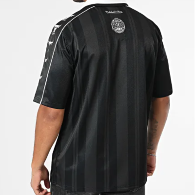 Mitchell and Ness Stripe Tee Shirt NBA Striker Chicago Bulls Black Brown Μαύρο