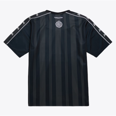 Mitchell & Ness Los Angeles Lakers Black Hardwood Classics Striker V-Neck Polo Mαύρο Mitchell & Ness Los Angeles Lakers Black Hardwood Classics Striker V-Neck Polo Mαύρο